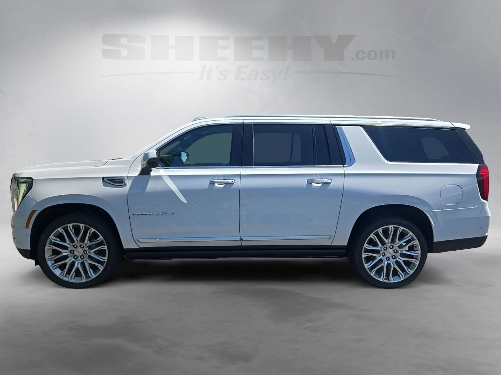 2026 GMC Yukon XL Denali - Photo 8