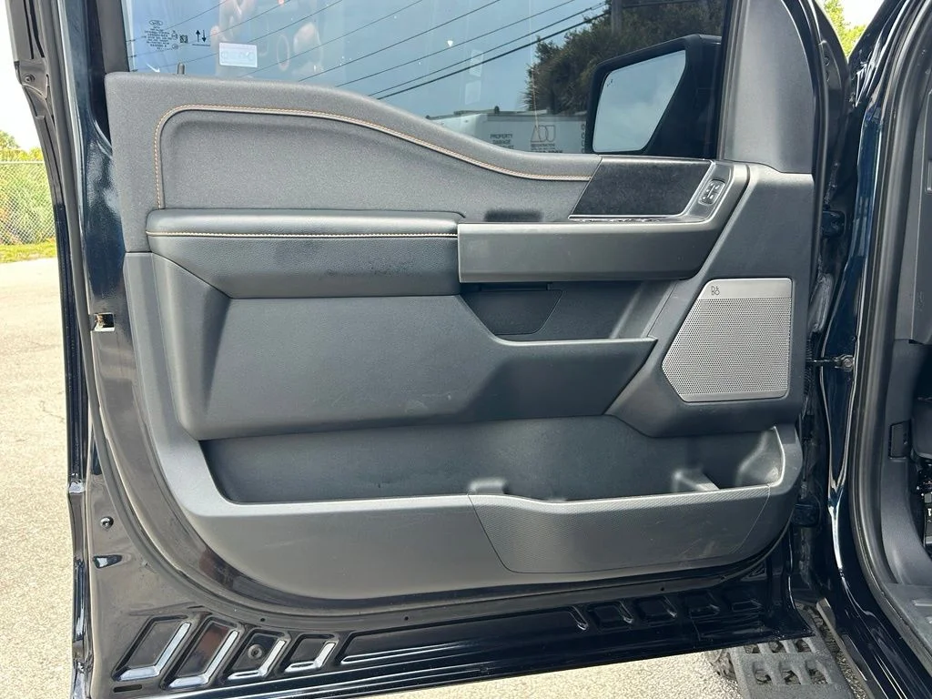 Used 2022 Antimatter Blue Metallic Ford Tremor image 37