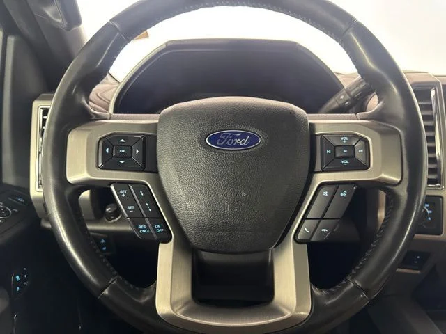 Used 2017 Black Ford Platinum image 19