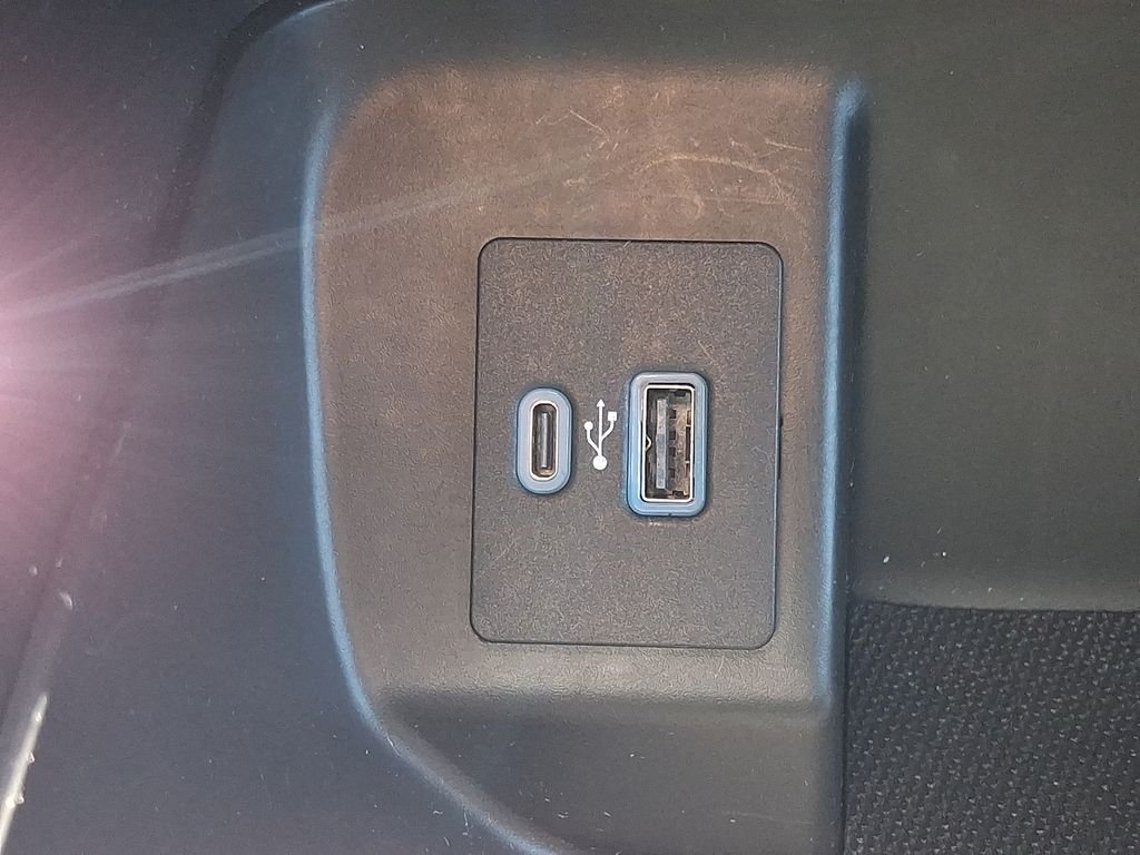 Used 2023 Blue Ford XL image 27