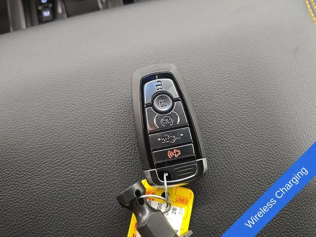 New 2026 Carbonized Gray Metallic Ford Tremor® image 37