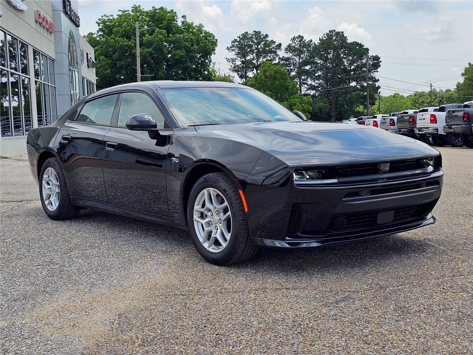 New 2026 Diamond Black Crystal Pearlcoat Dodge R/T image 5
