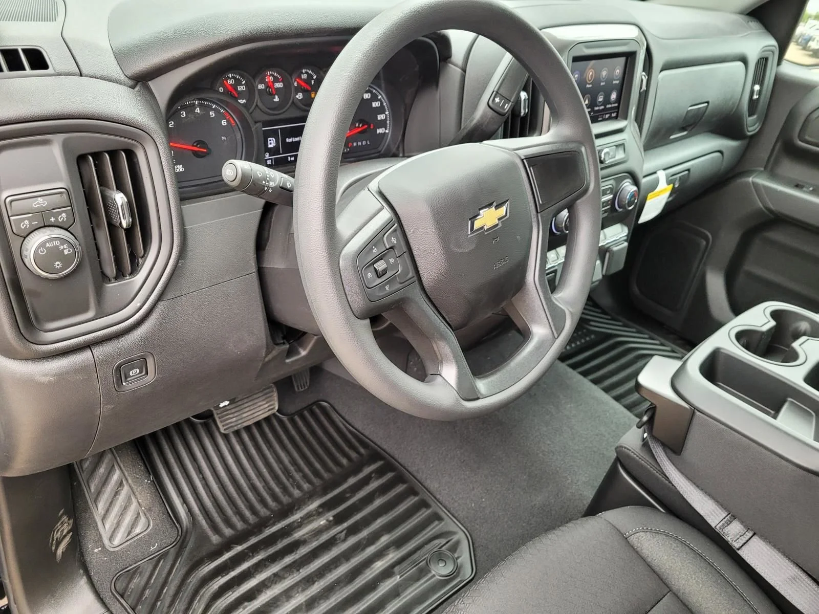 2026 Chevrolet Silverado 1500 Custom - Photo 15