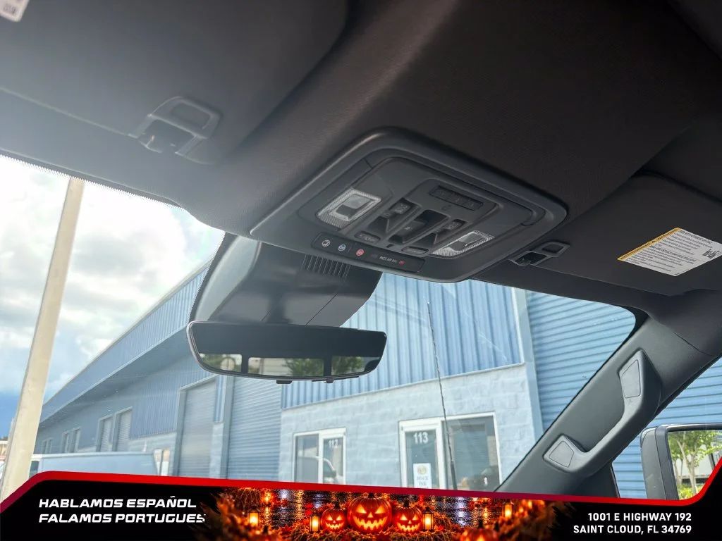 Used 2024 Black Chevrolet High Country image 21