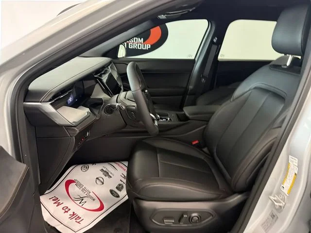Used 2026 Silver Jeep Limited image 11