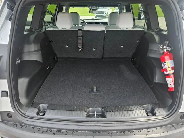 Used 2026 Silver Jeep Limited image 23