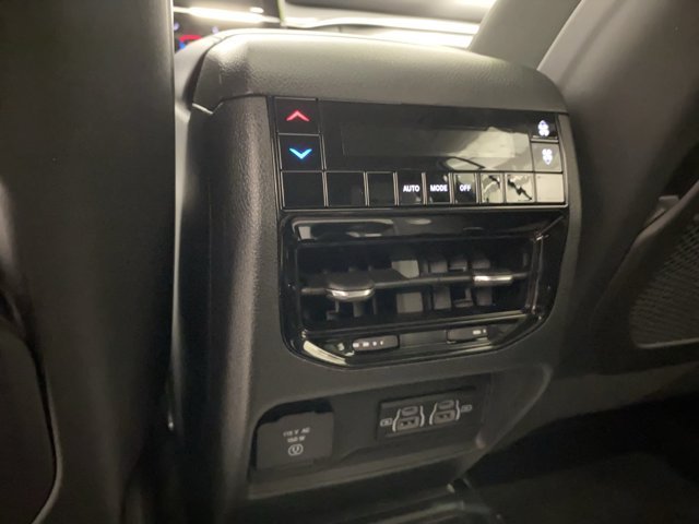Used 2025 Bright White Clearcoat Jeep Altitude X image 21