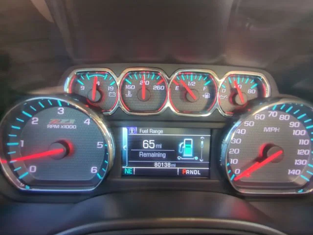 Used 2019 Gray Chevrolet LT image 21