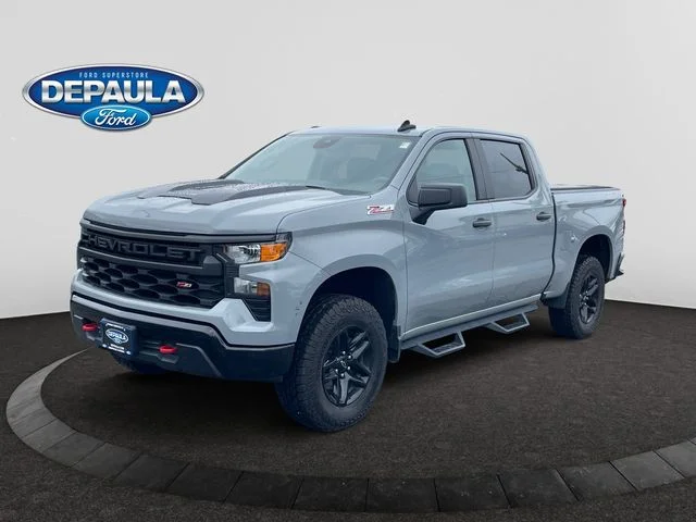 2024 Chevrolet Silverado 1500 Custom Trail Boss 4X4 Crew Cab Short Box's photo