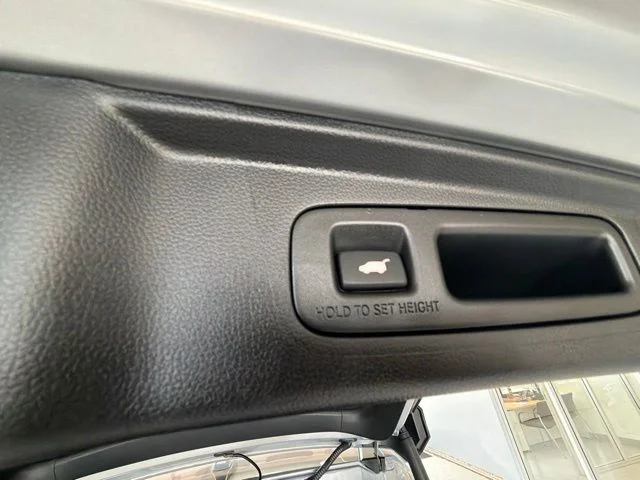 Used 2026 Gray Honda EX-L image 17