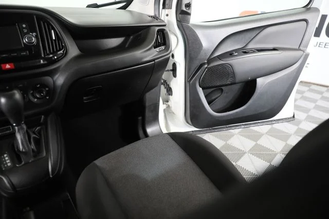 Used 2017 White Ram Tradesman image 18
