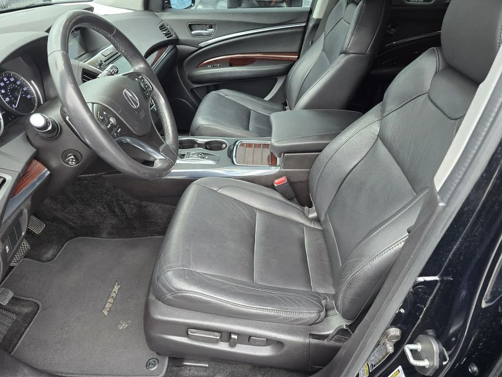 Used 2016 Crystal Black Pearl Acura w/AcuraWatch Plus image 9