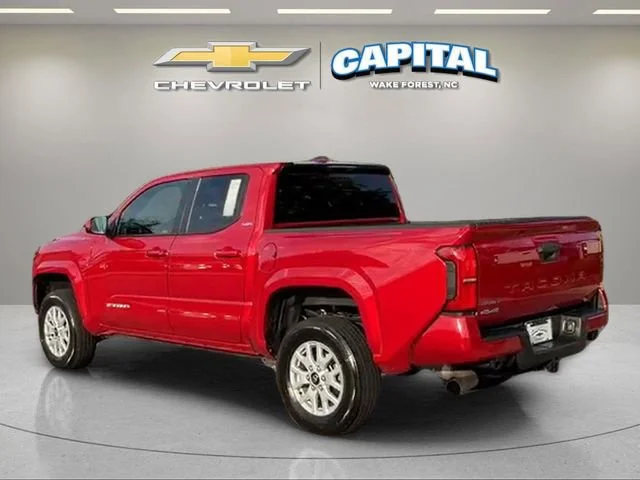 Used 2025 Red Toyota SR5 image 3