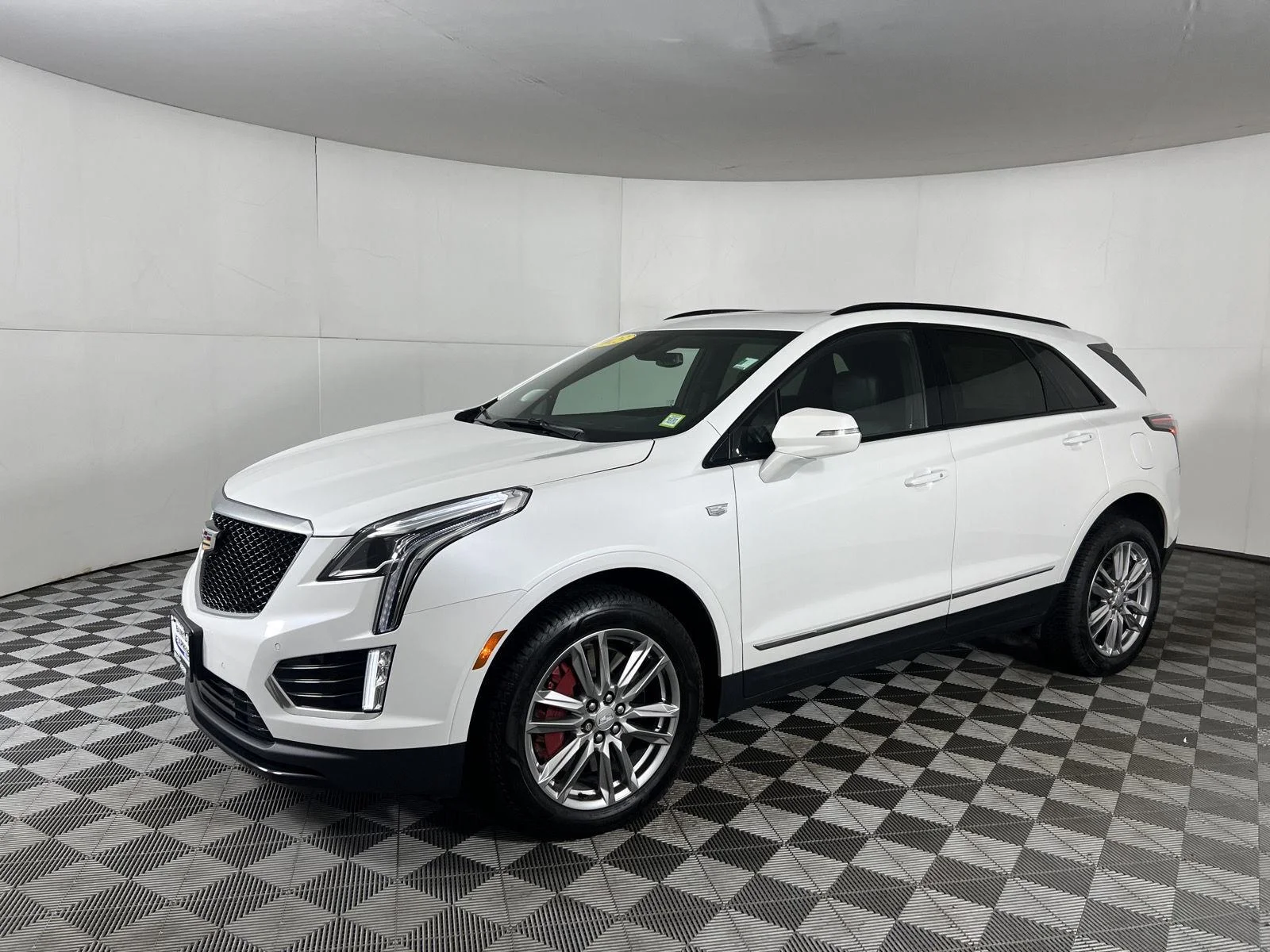 Used 2023 Crystal White Tricoat Cadillac AWD Sport image 5
