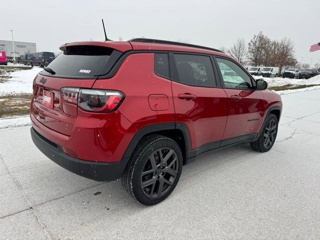 New 2026 Red Hot Pearlcoat Jeep Latitude Altitude image 6