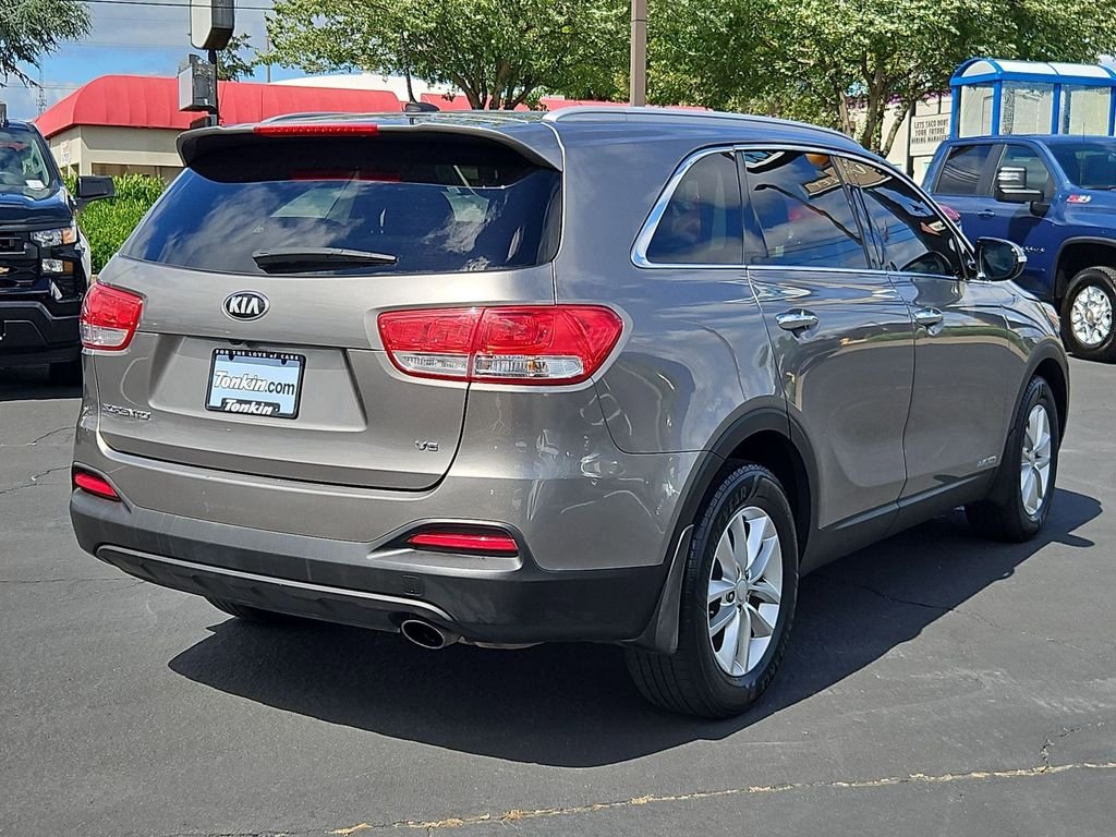 Used 2017 Titanium Silver Kia LX image 6