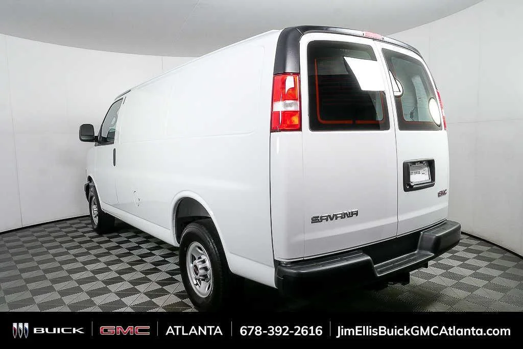 New 2025 Summit White GMC Work Van image 22