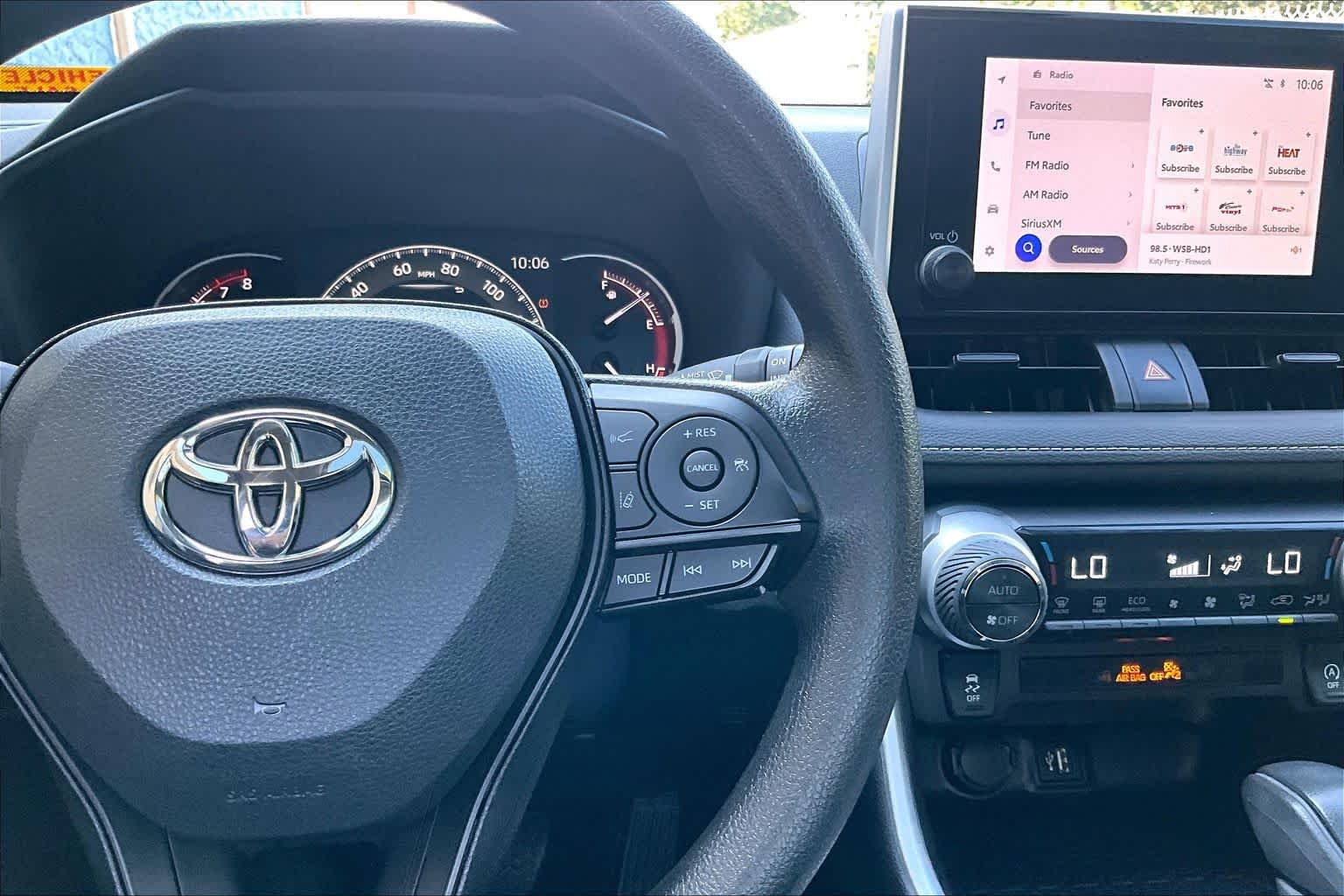 Used 2025 Midnight Black Metallic Toyota XLE image 25