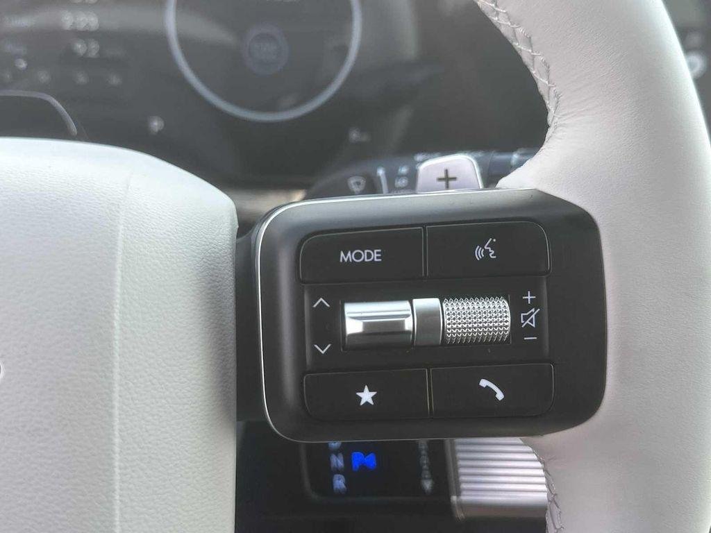 2026 Hyundai Santa Fe Limited - Photo 21