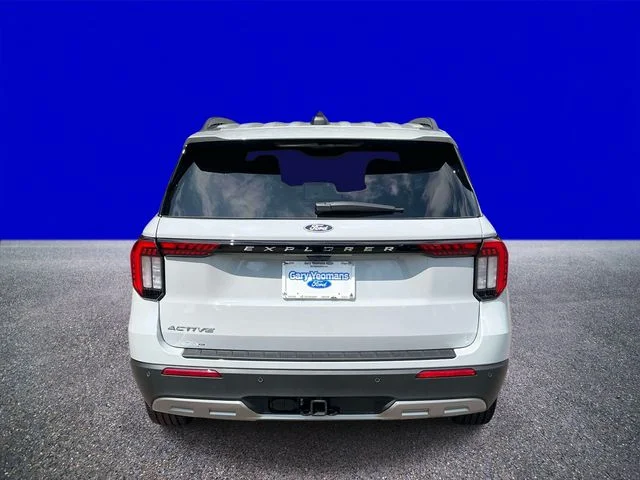 New 2027 Avalanche Gray Ford Active image 4