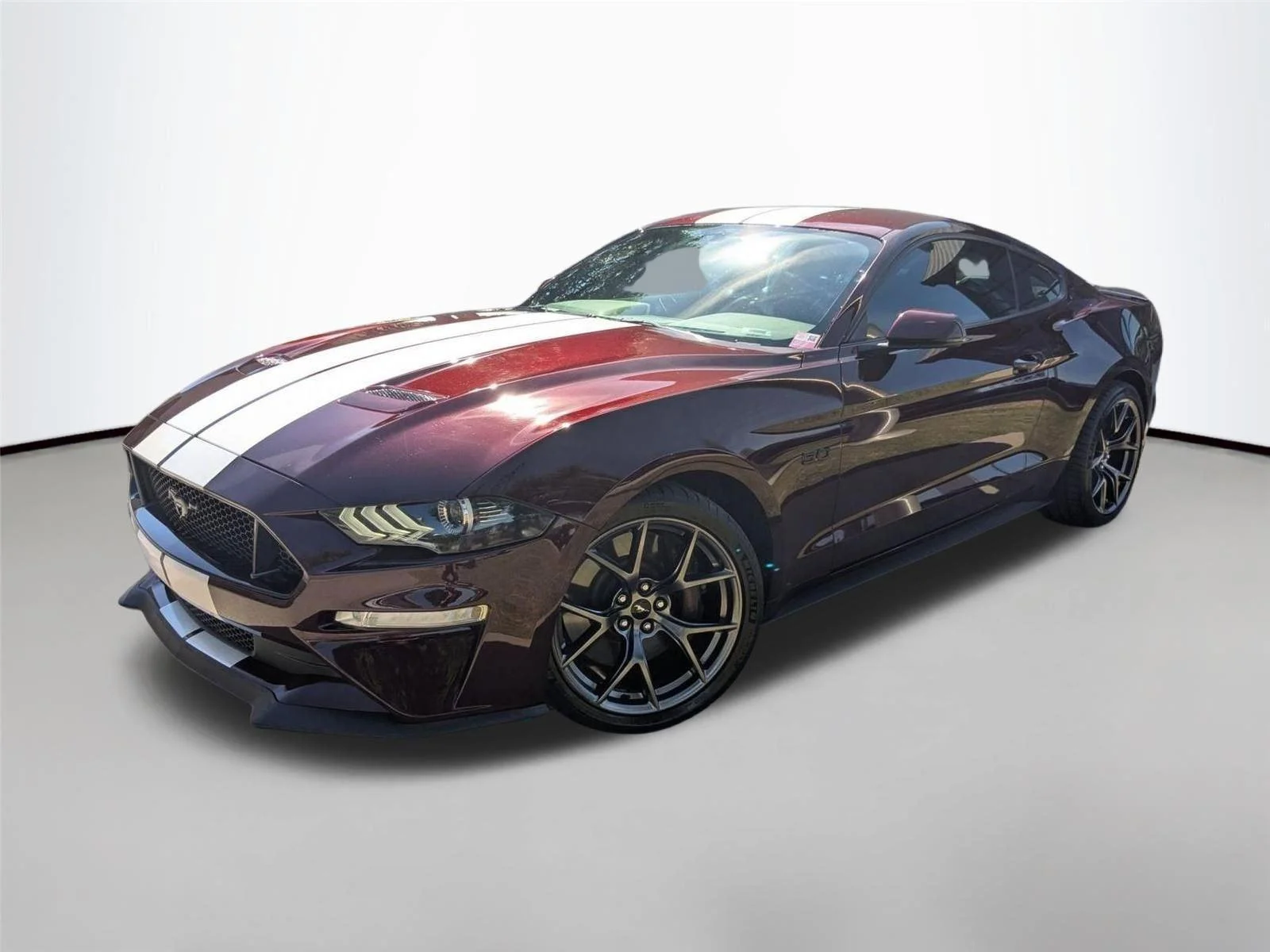 Used 2018 Royal Crimson Metallic Tinted Clearcoat Ford GT Premium image 1