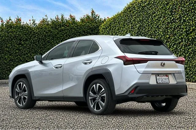 Used 2023 Silver Lexus 250h Base image 6