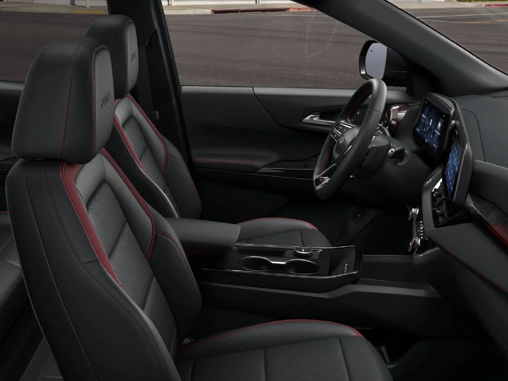 New 2027 Polar White Tricoat Chevrolet RS image 16