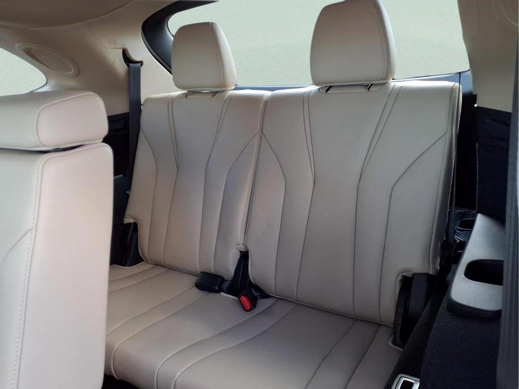 New 2026 Platinum White Pearl Acura FWD w/Technology Package image 11
