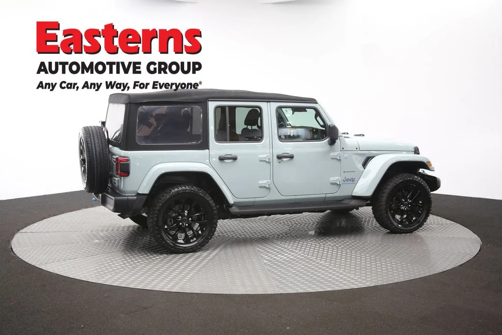 Used 2024 Gray Jeep Sahara 4xe image 43