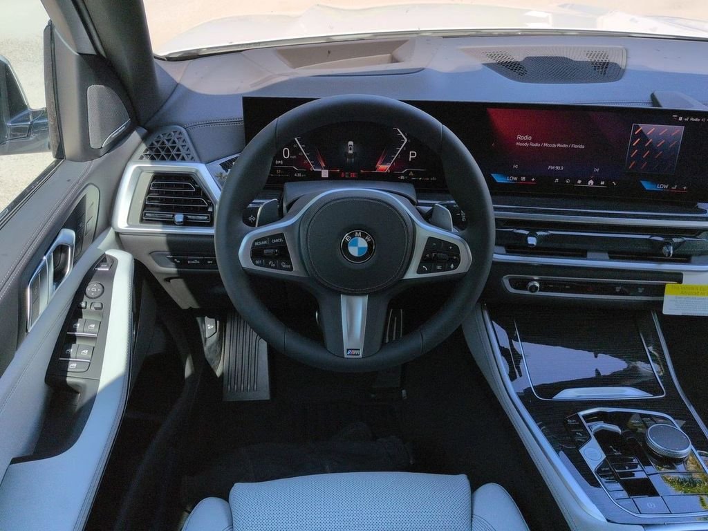 New 2026 Mineral White Metallic BMW xDrive40i image 16