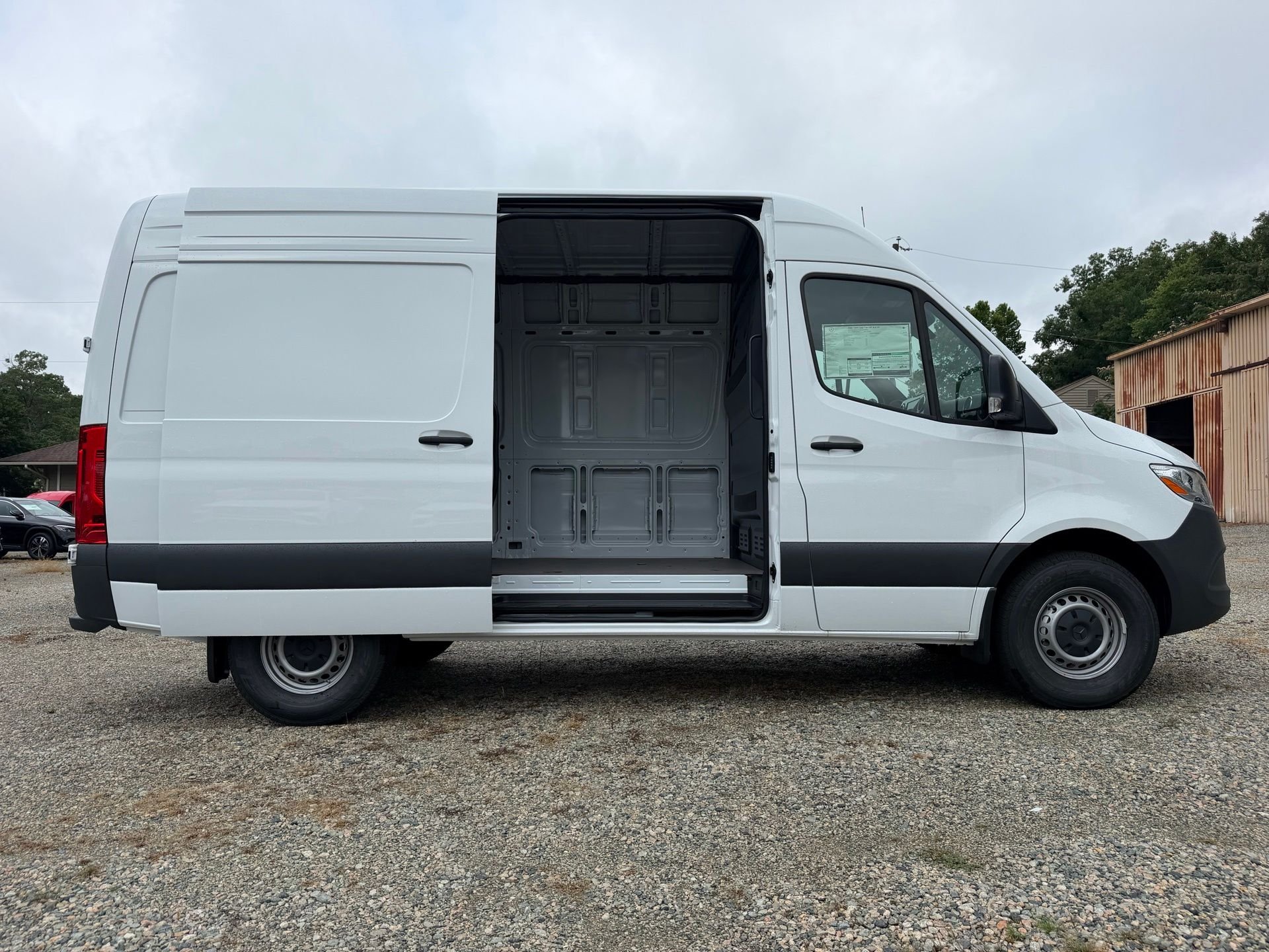 New 2026 Arctic White Mercedes-Benz Cargo 144 WB image 22