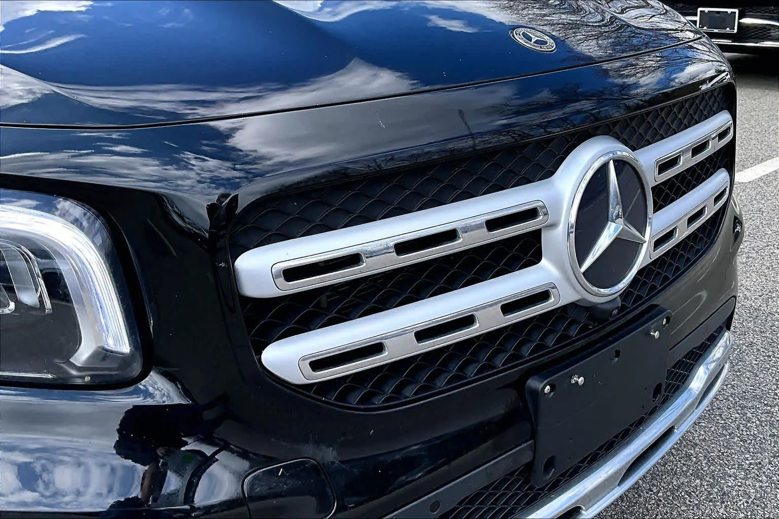 Used 2023 Night Black Mercedes-Benz GLB 250 image 29