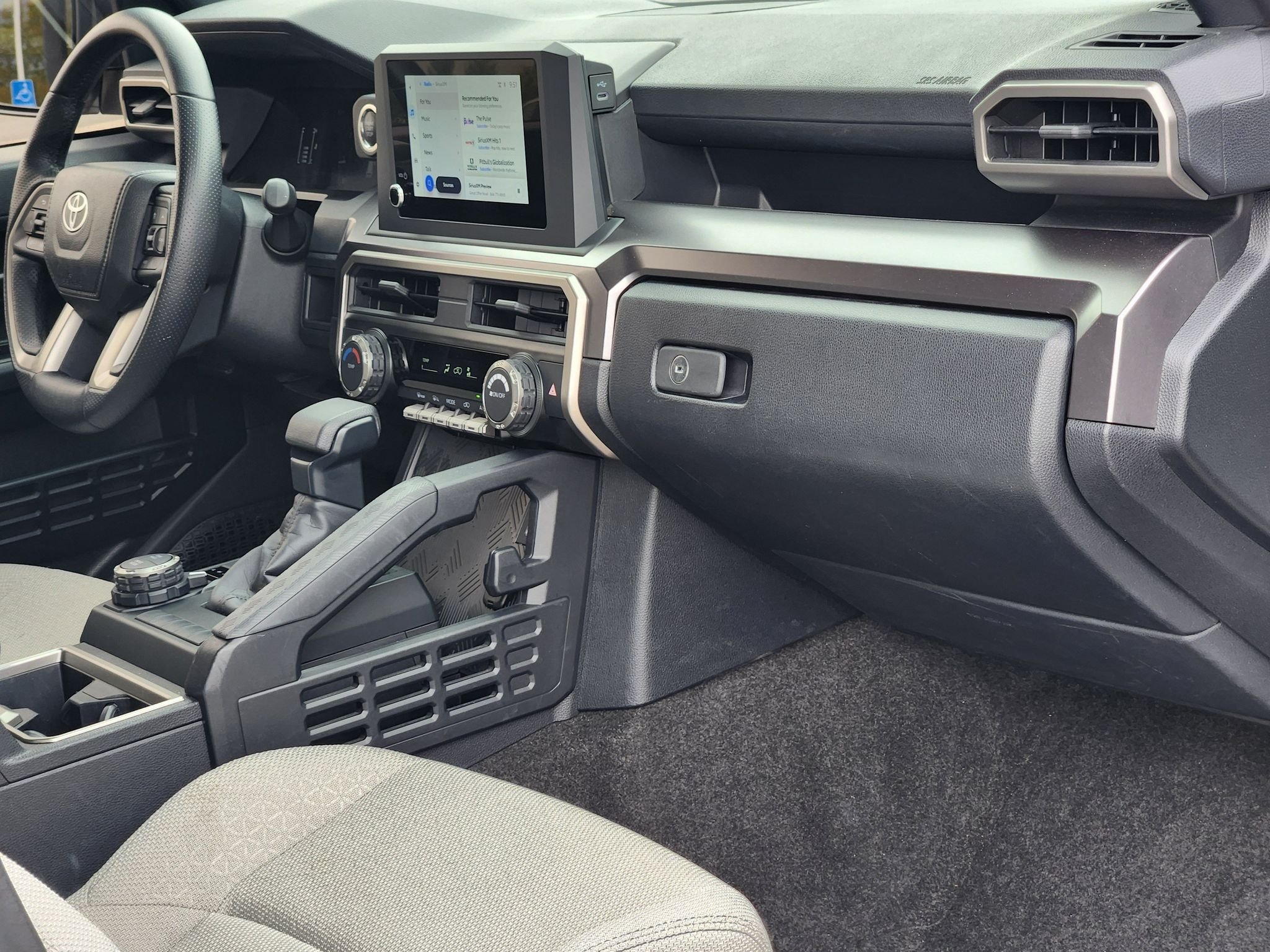 Used 2025 Ice Cap Toyota SR5 image 18