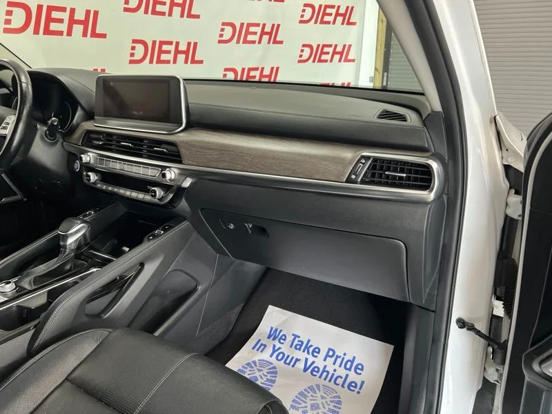 Used 2020 White Kia EX image 14