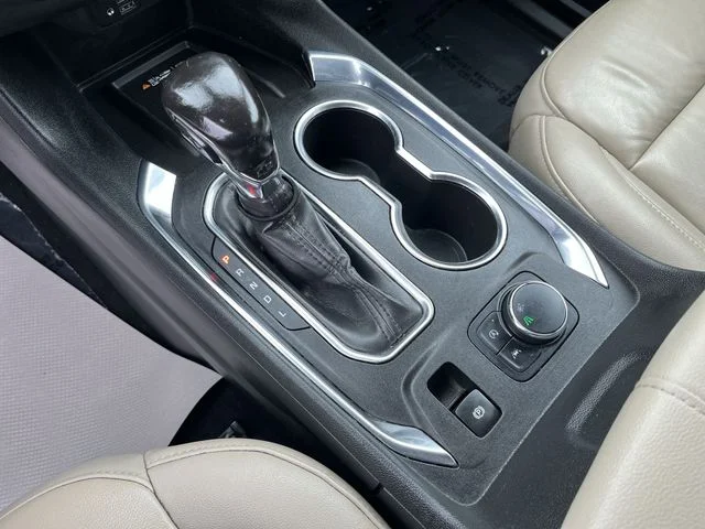 Used 2022 Silver Chevrolet LT Leather image 22