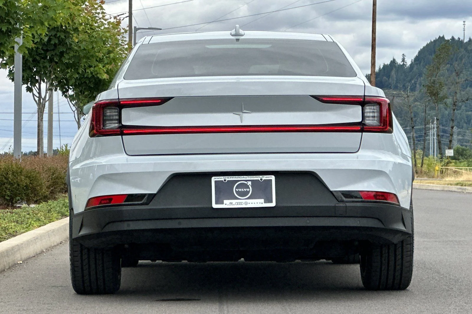 Used 2023  Polestar Long Range Dual Motor image 4