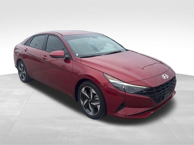 Used 2023 Red Hyundai SEL image 7