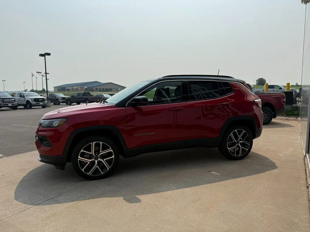 2025 Jeep Compass Limited - Photo 7