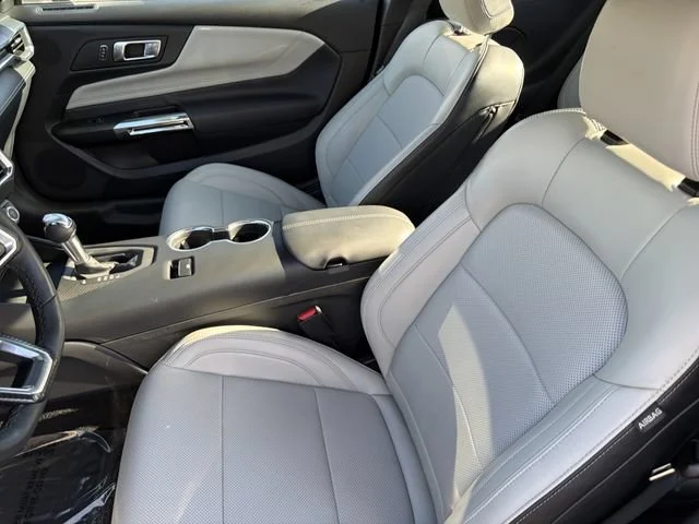 Used 2025 Silver Ford EcoBoost Premium Fastback image 17