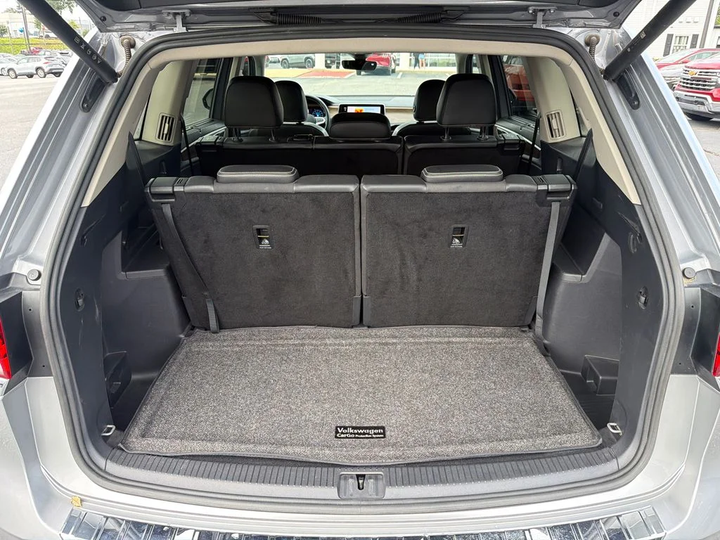 Used 2024  Volkswagen 2.0T SE w/Technology image 18