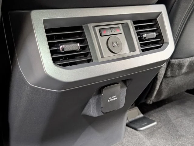 New 2026 Carbonized Gray Metallic Ford F-250® Lariat® image 57