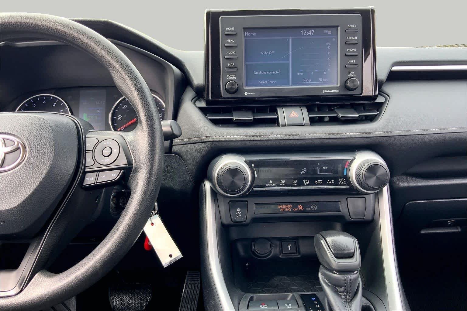 Used 2022 White Toyota LE image 7