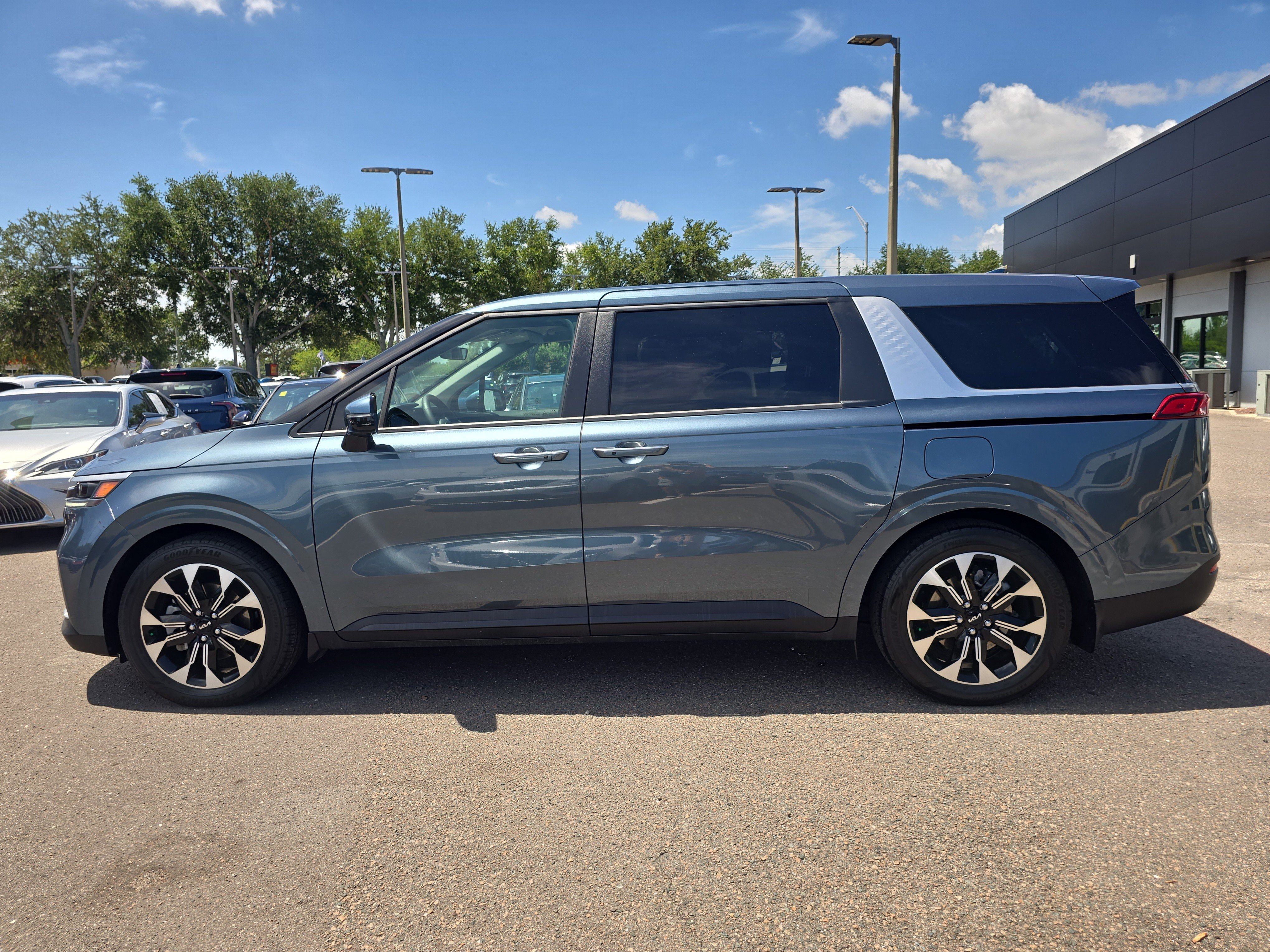 Certified Used 2024 Astra Blue Kia EX image 5