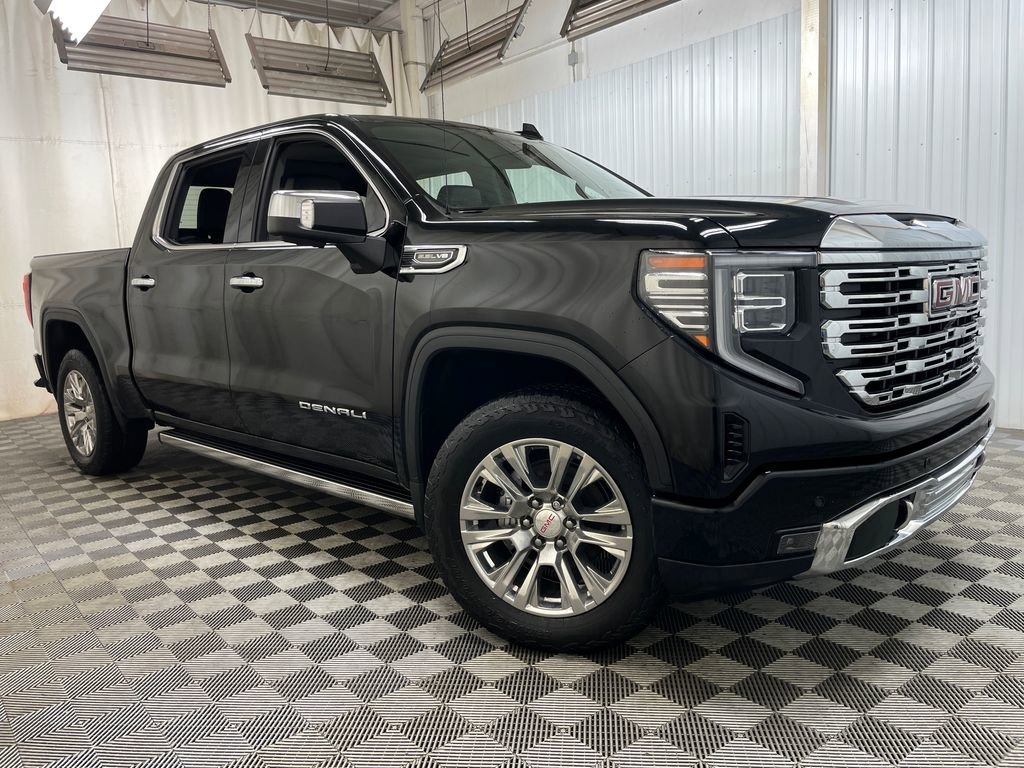 Used 2022 Onyx Black GMC Denali image 57