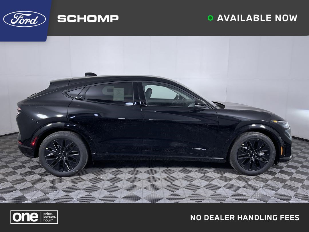2026 Ford Mustang-Mach-e Premium's photo