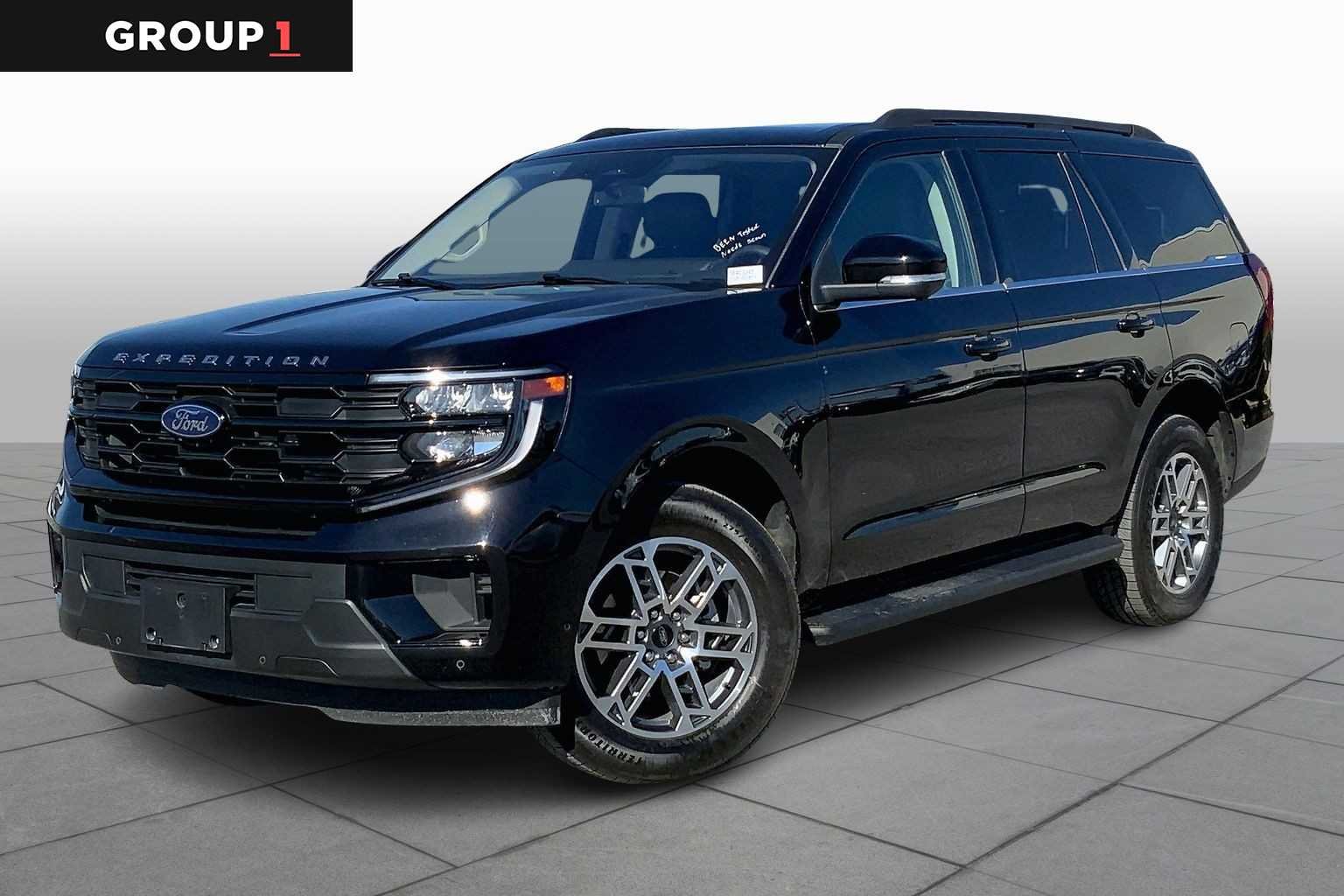 2025 Ford Expedition Active's photo