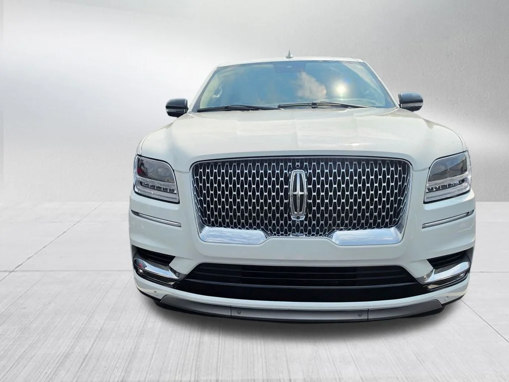Used 2021 Lincoln Navigator Reserve with VIN 5LMJJ2LT4MEL06106 for sale in Kansas City