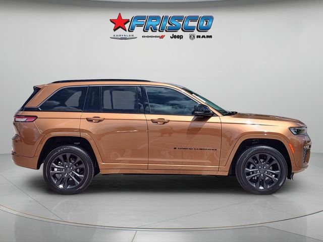 New 2026 Copper Shino Metallic Clear-Coat Exterior Paint Jeep Limited Reserve image 8