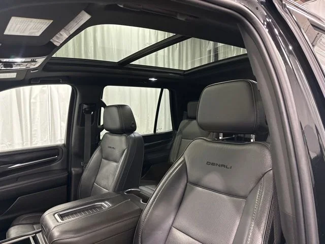 Used 2021 Onyx Black GMC Denali image 27