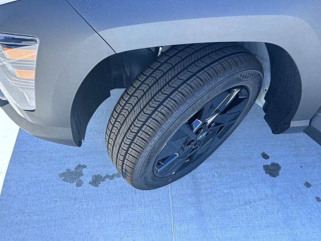 New 2027 Cyber Gray Metallic Hyundai SEL Sport AWD image 23